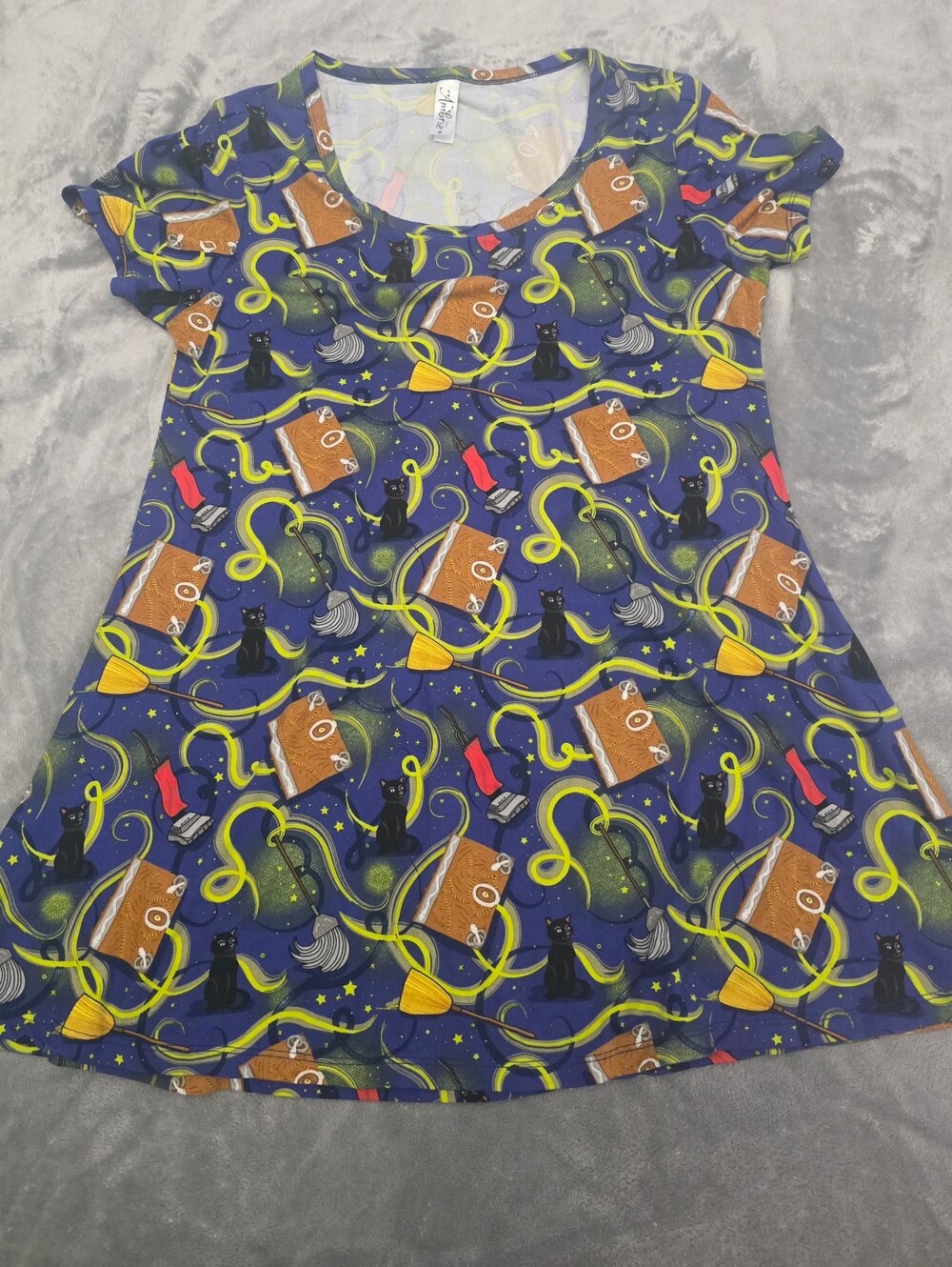 Disney Hocus Pocus Theme Shirt